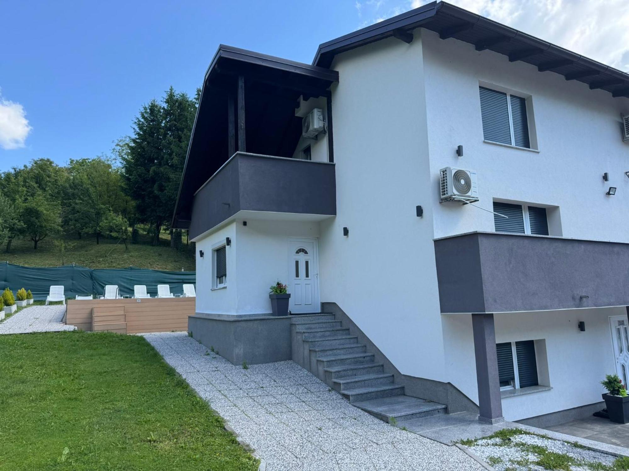 Vila S Bazenom Deluxe - Gti Zagreb Exterior foto